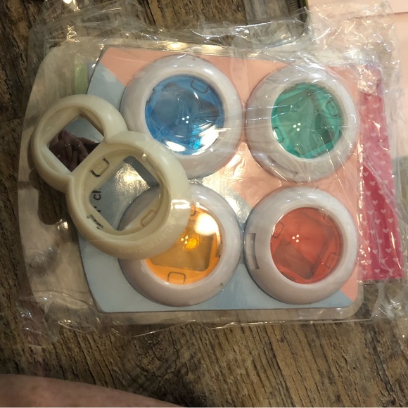 Digipower  Instant Camera Accessory KIT never used - Picture 9 of 9